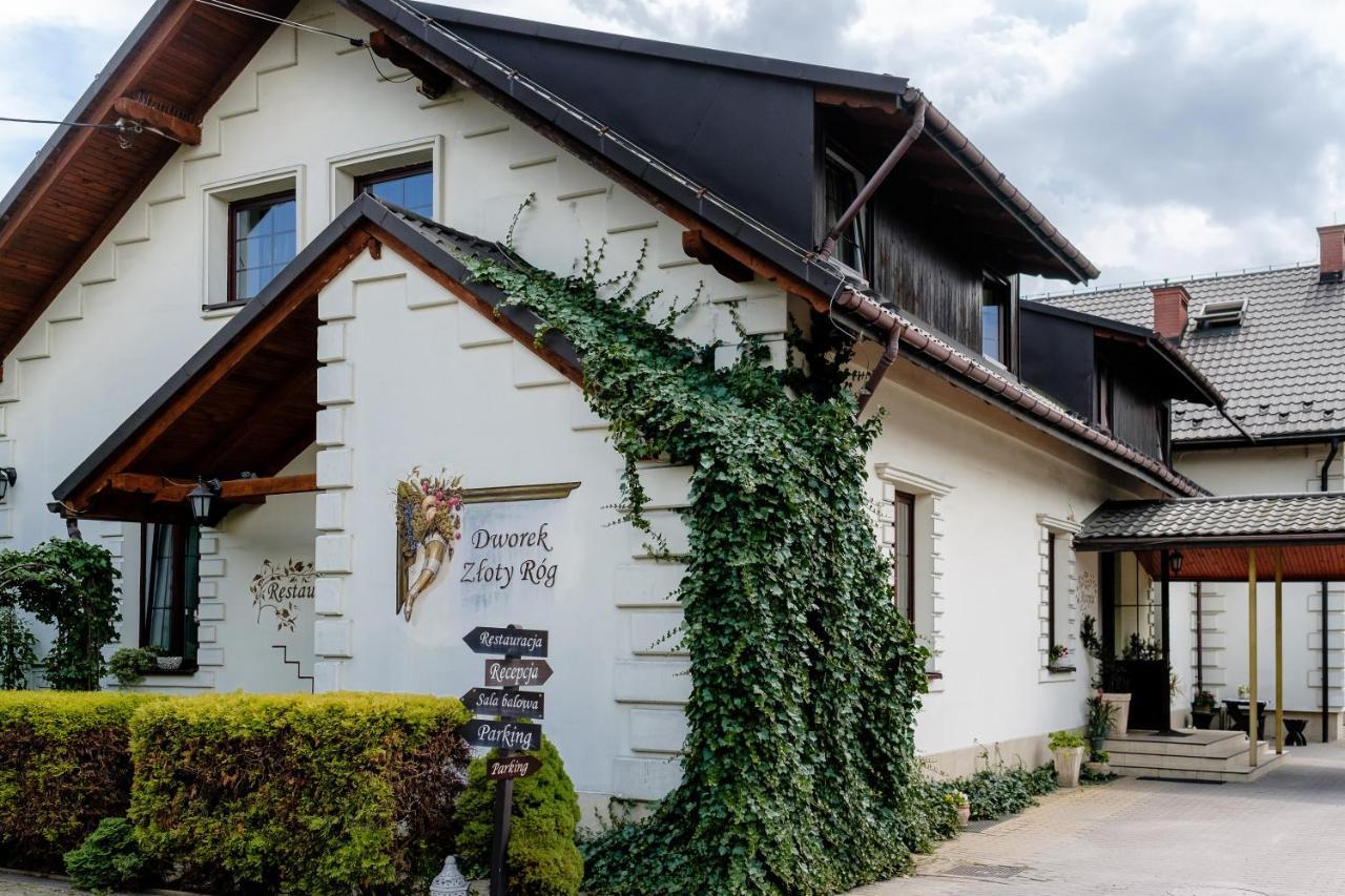 Dworek Zloty Rog Hotel I Restauracja Краков Экстерьер фото